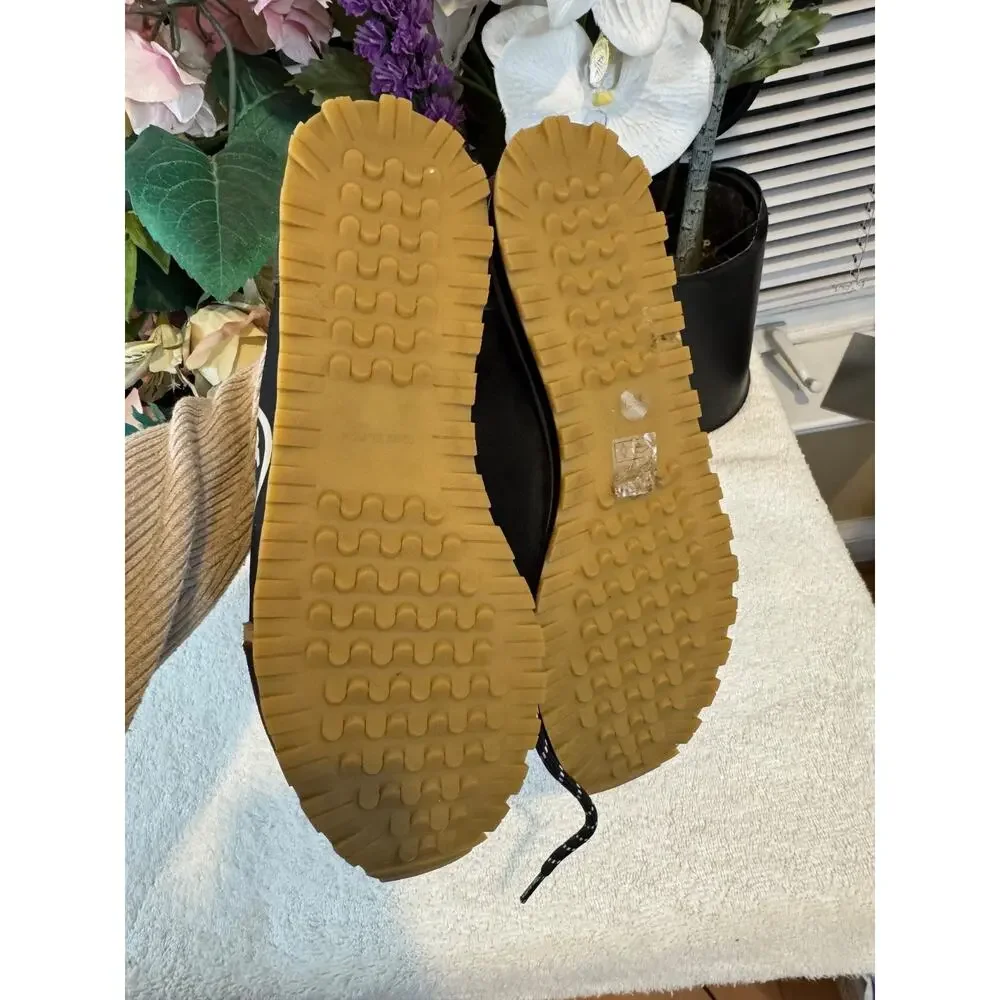 Tory Burch Sawtooth sneaker 7.5 (sn100thrifty)